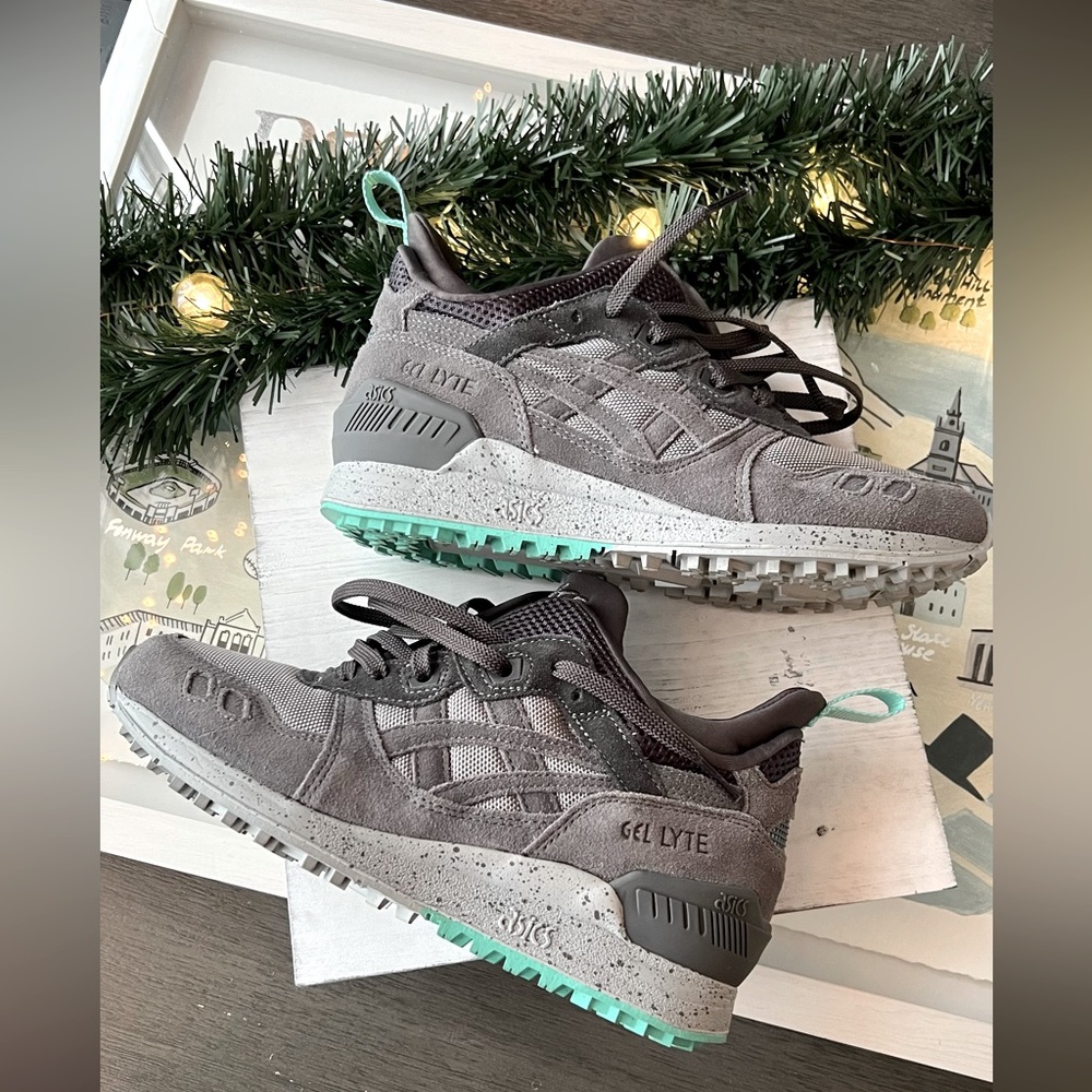 Asics Gel Lyte III MT size 5